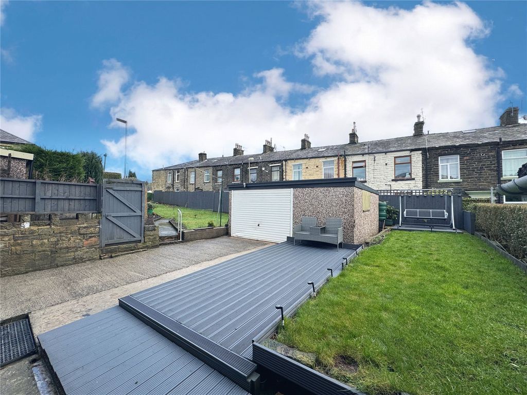 Property photo 3 of 28 Picture No. 51