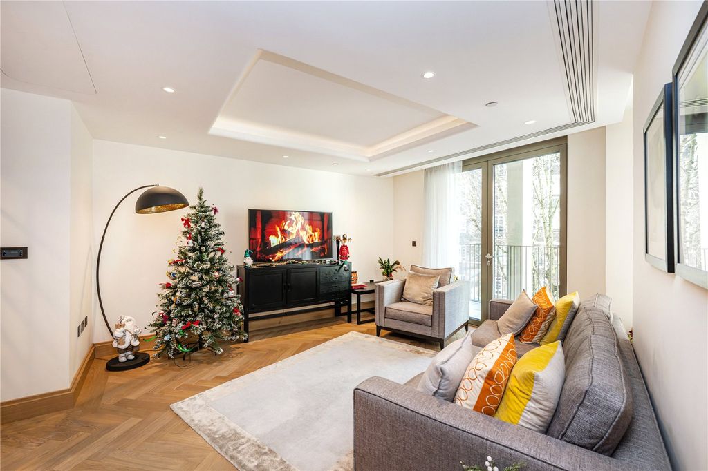 Property photo 1 of 14 Reception Room