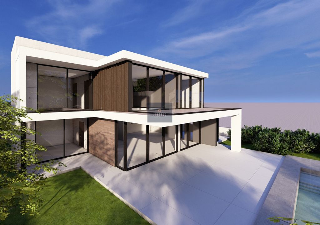 Property photo 1 of 5