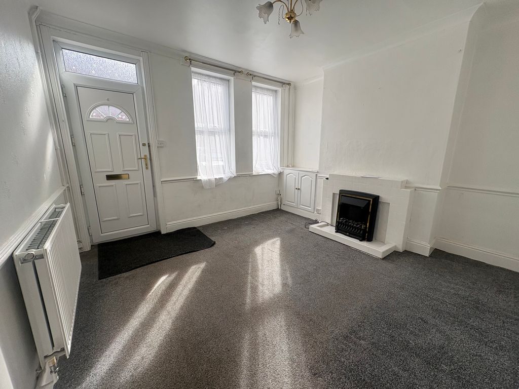 Property photo 2 of 9 Img_2257