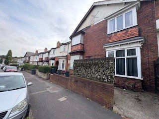 Property photo 1 of 16 Picture No. 05