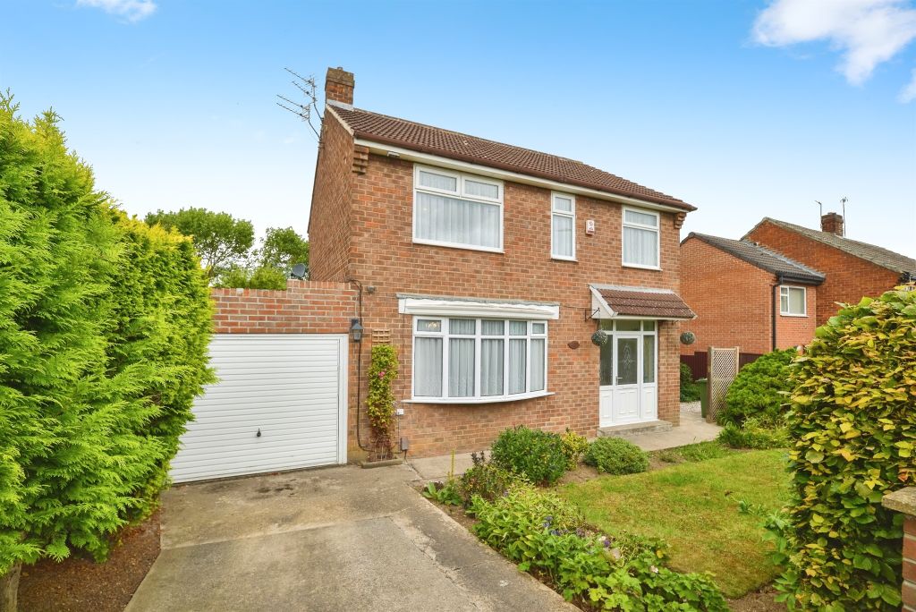 Property photo 1 of 17