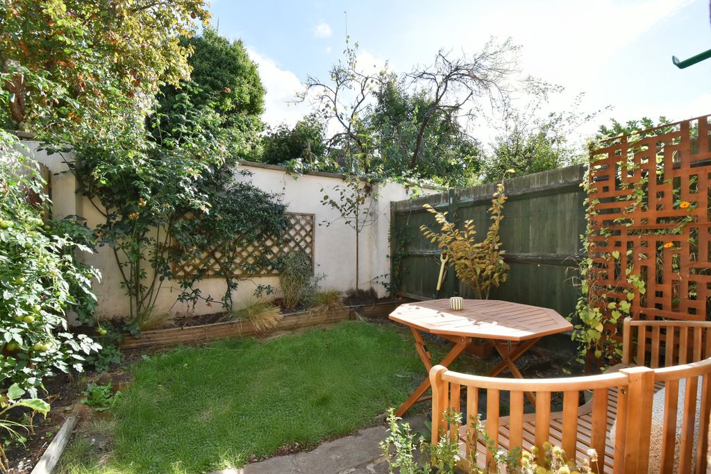 Property photo 3 of 14