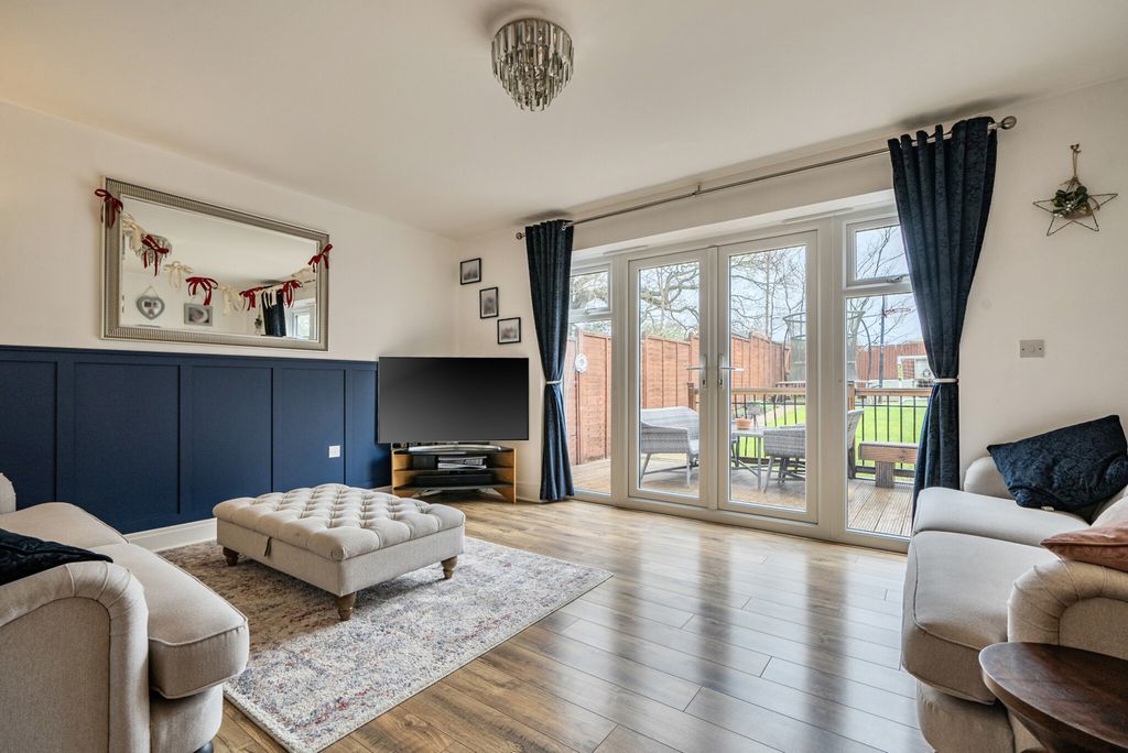 Property photo 3 of 26 1434595-9-69c6750...