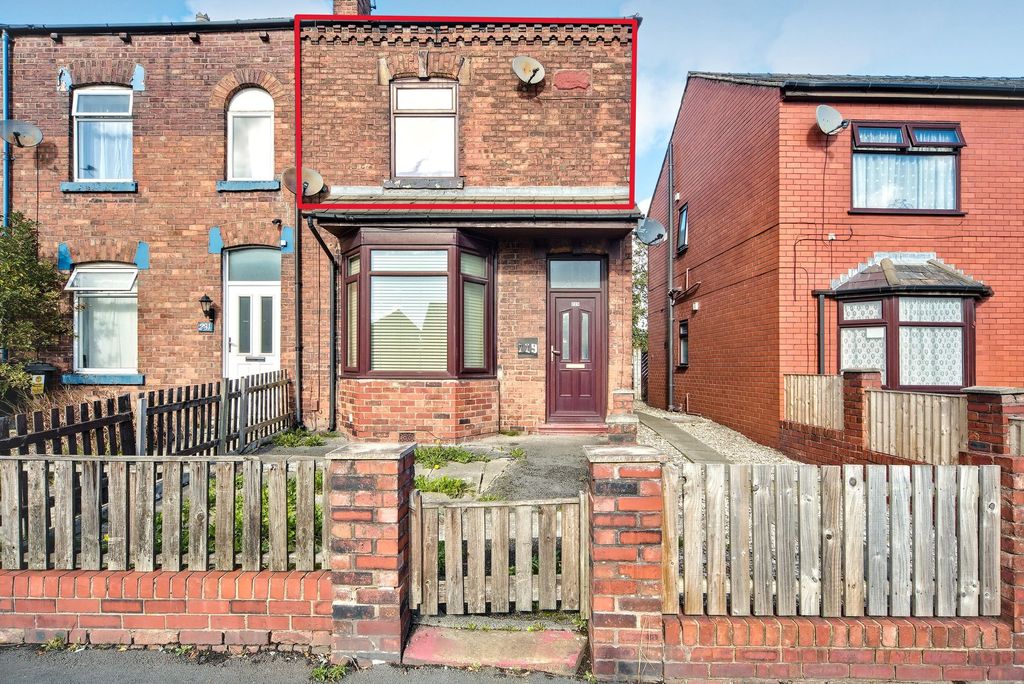Property photo 1 of 12