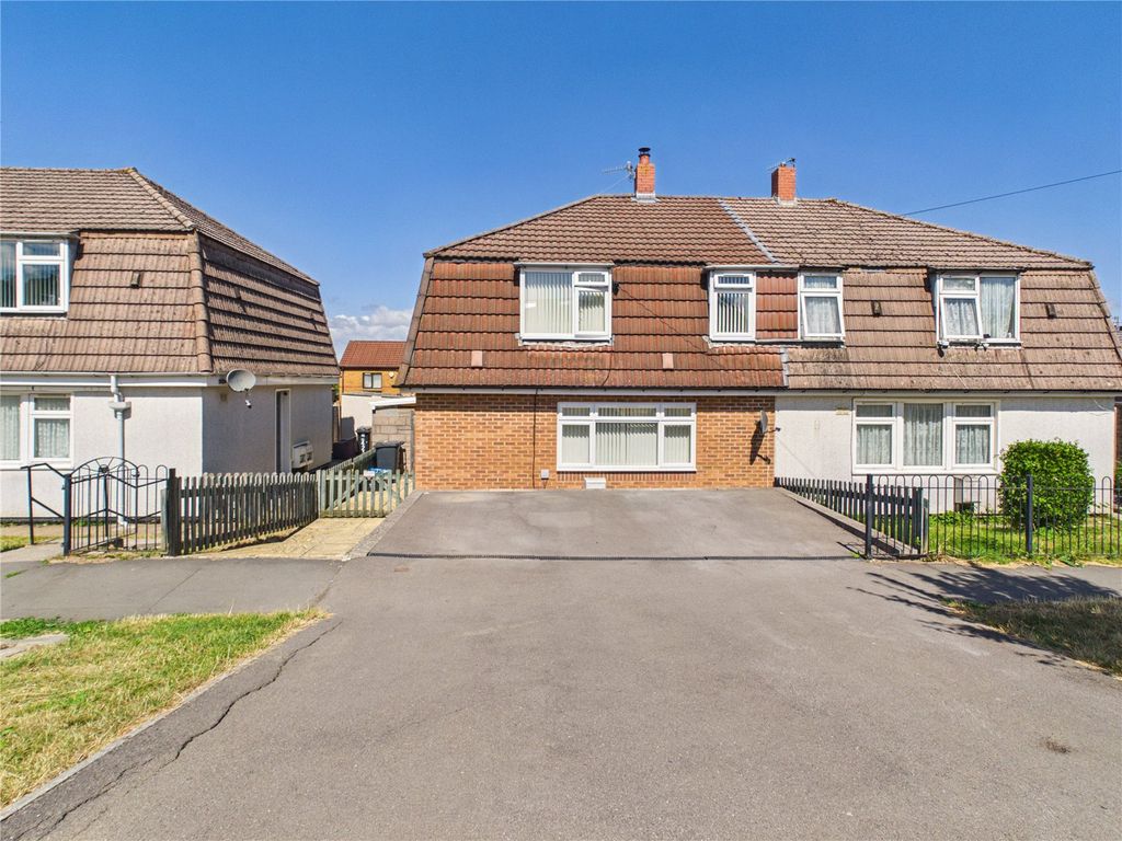 Property photo 2 of 39 Picture No. 46