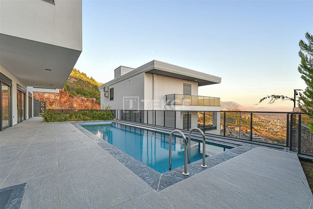 Property photo 3 of 68