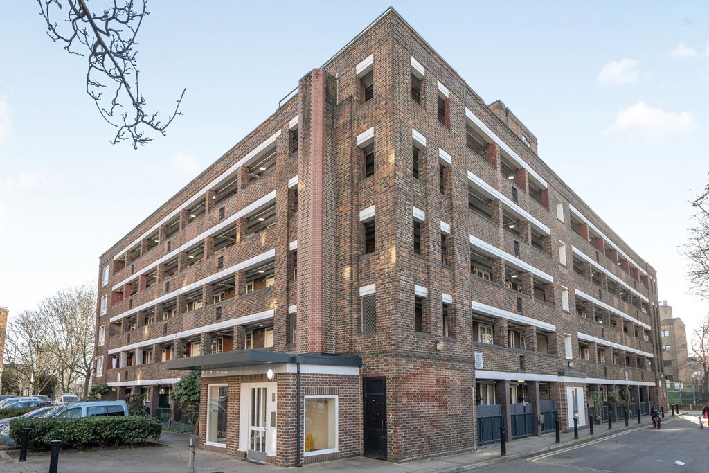 Property photo 1 of 13 1419176-2-69A5F17...