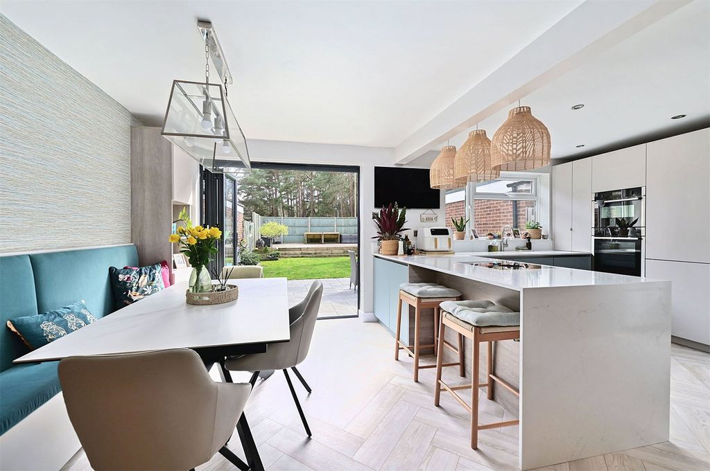 Property photo 3 of 16 Picture No. 03