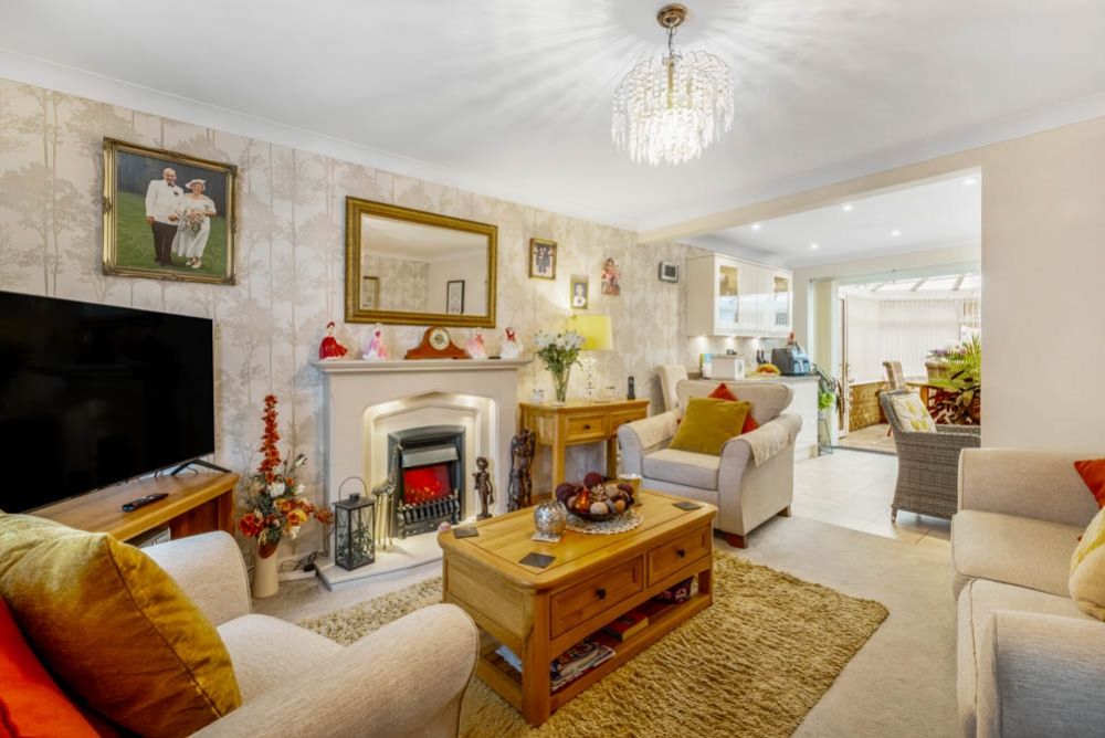 Property photo 2 of 25 21 Stretham Way (Bourne)-13