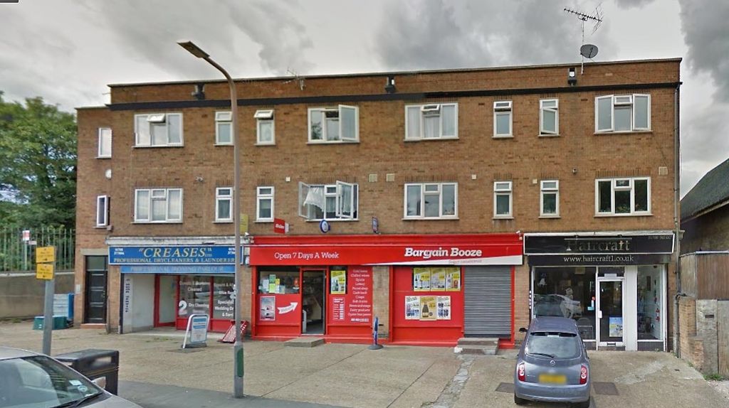 Property photo 1 of 4 Front