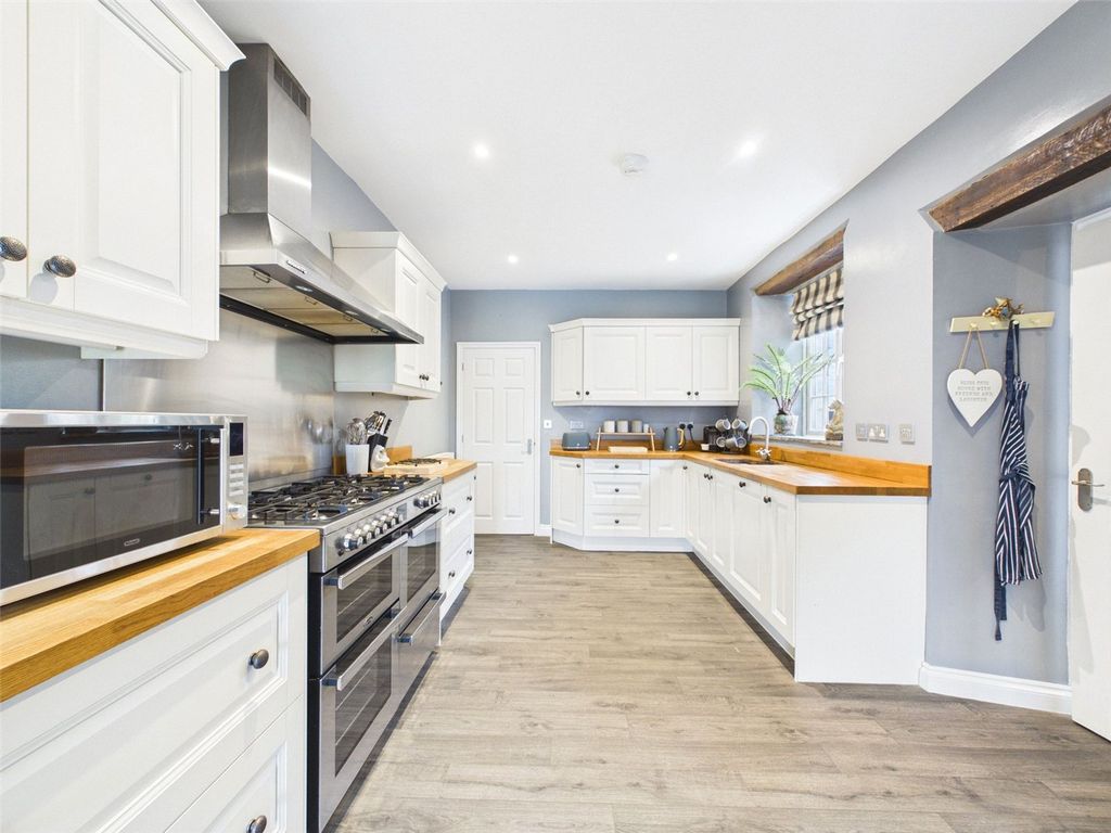 Additional image 2 of 3 bed detached house for saleDaws House, Launceston PL15