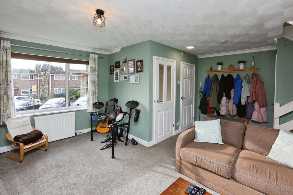 Property photo 2 of 14 Photo