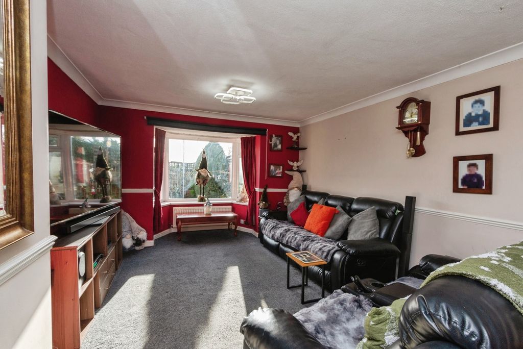 Property photo 2 of 14 Pbox-Img.Jpg