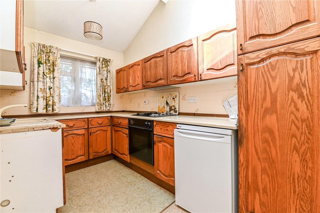 Property photo 3 of 15 Picture No. 05