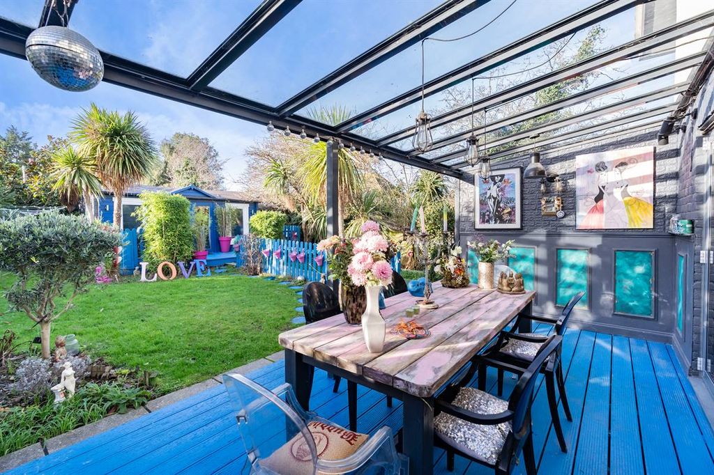 Property photo 3 of 29