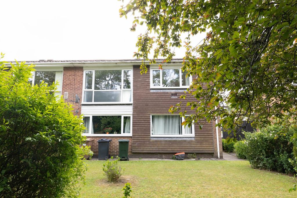 Property photo 1 of 7 Front External