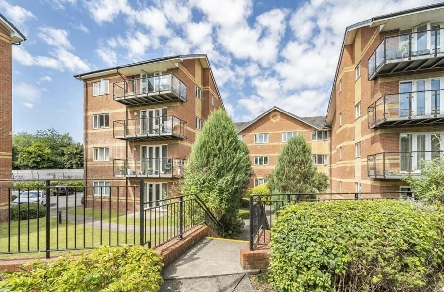 Property photo 1 of 1 Outside