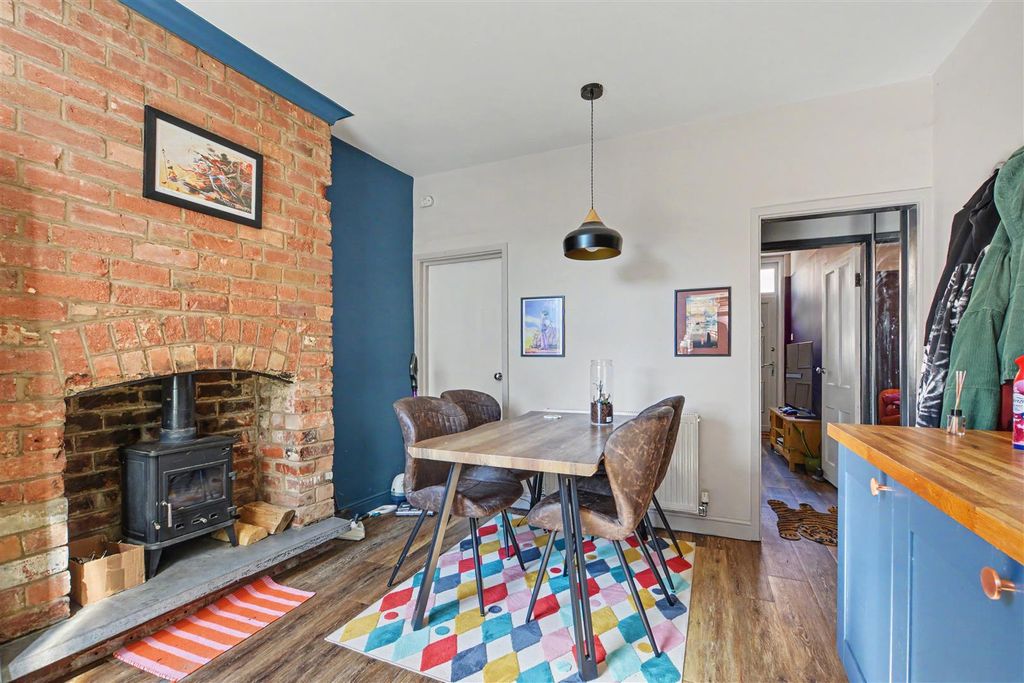 Property photo 3 of 12 Dining Room_1.Jpeg