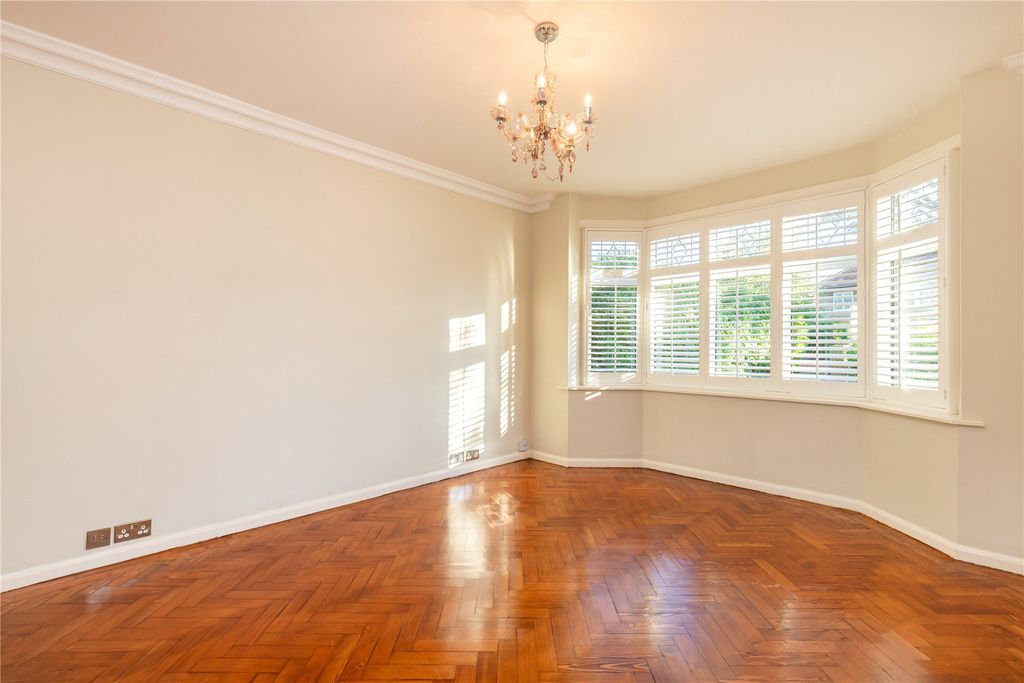 Property photo 3 of 15 Picture No. 55