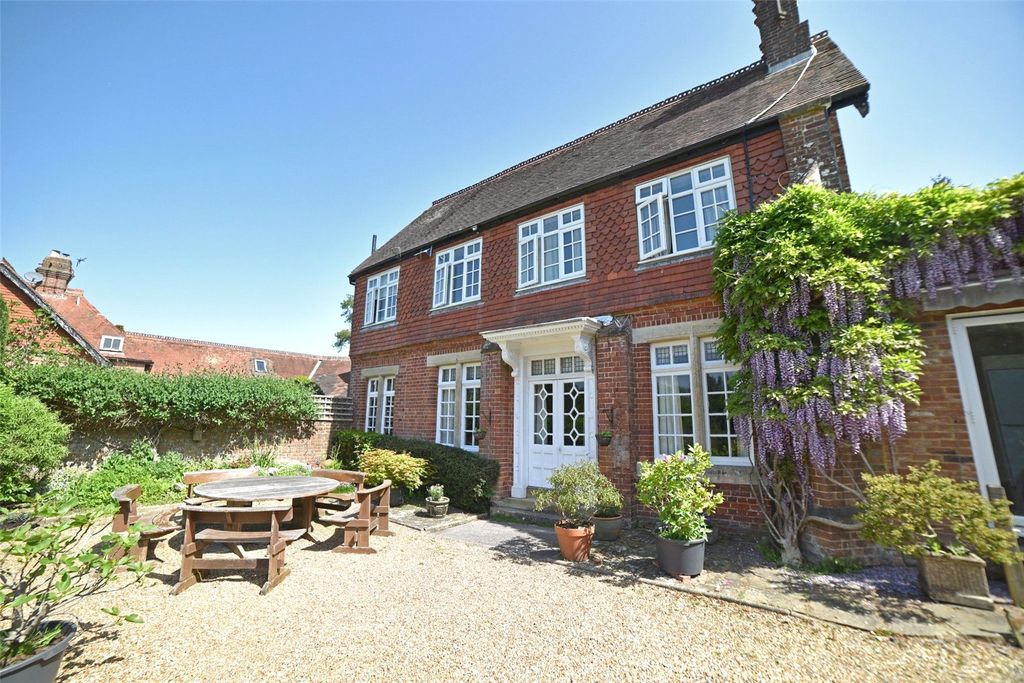 Property photo 1 of 25 Picture No. 06