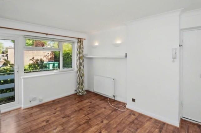 Property photo 3 of 7