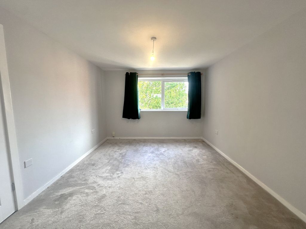 Property photo 3 of 14 Image