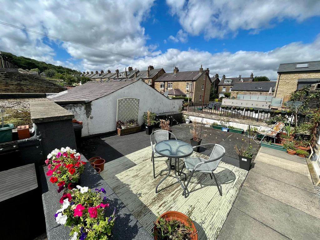 Property photo 2 of 5 0 General