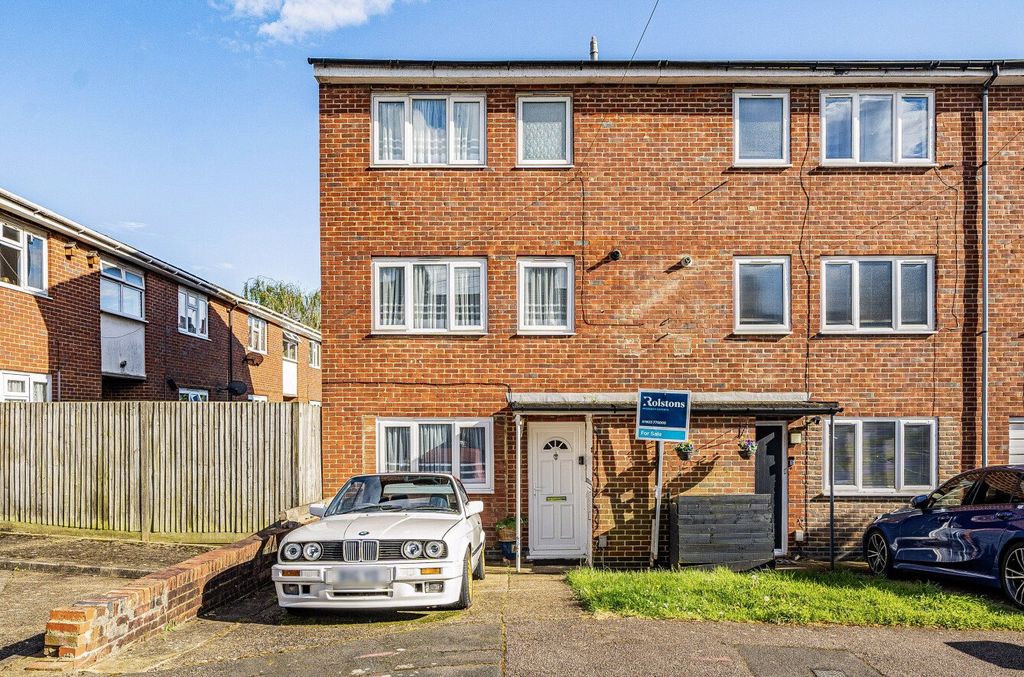 Property photo 1 of 18 Picture No. 01
