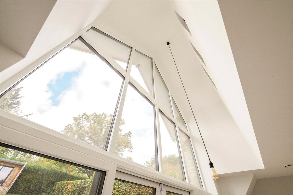 Additional image 9 of 6 bed detached house to rentOakhill Road, Sevenoaks, Kent TN13