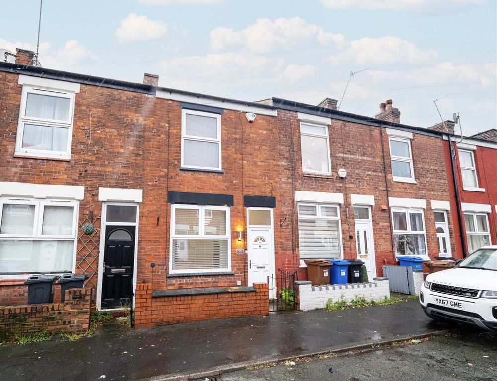 Property photo 1 of 18