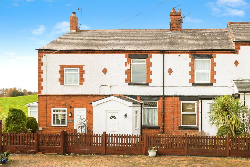 Property photo 1 of 18 Front