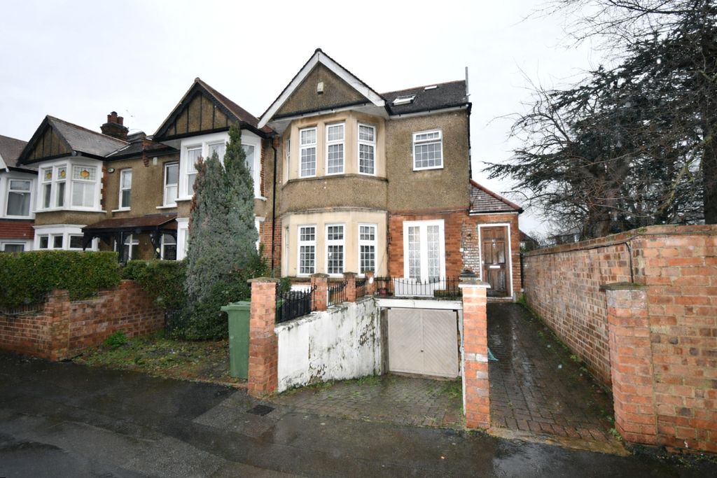 Property photo 1 of 10 4772540