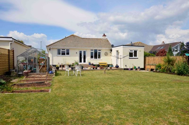 Property photo 1 of 14 Photo 7