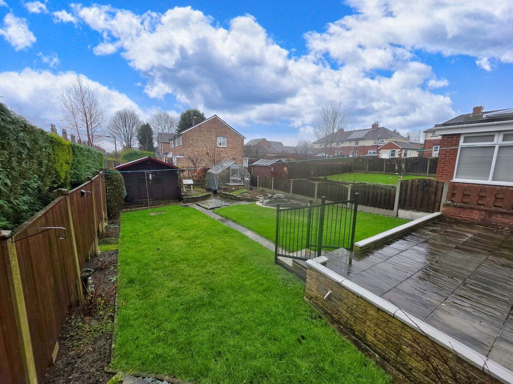 Property photo 3 of 19