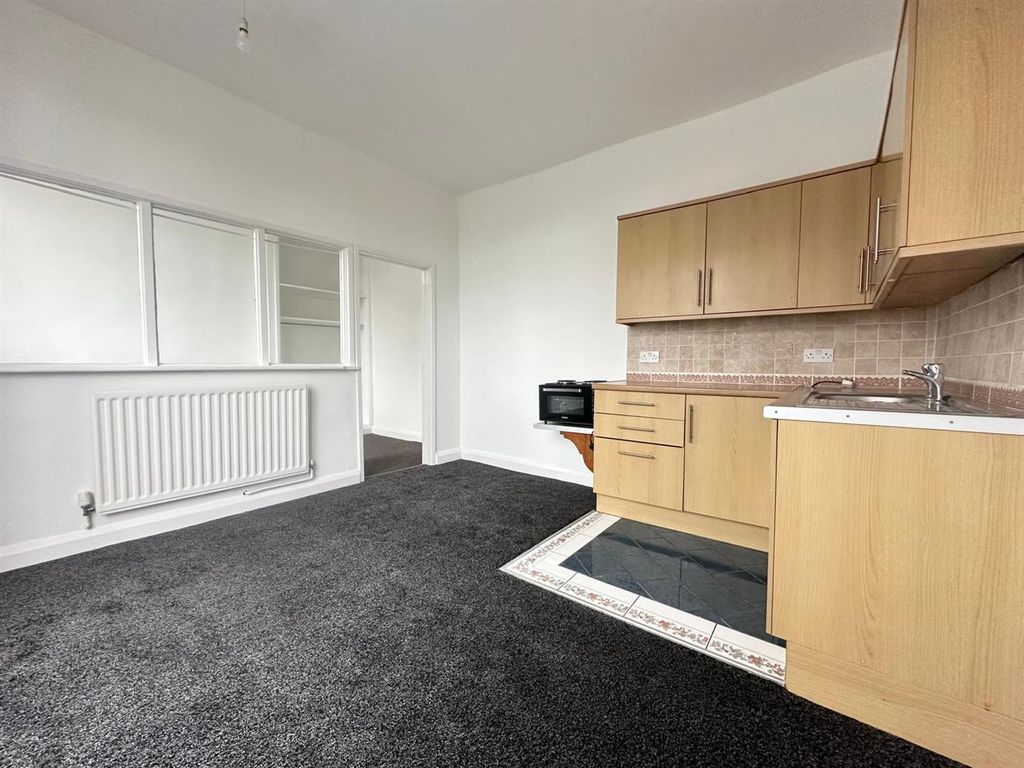 Property photo 2 of 12 Whatsapp Image 2025-12-05 At 1.27.45 Pm (7).Jpeg