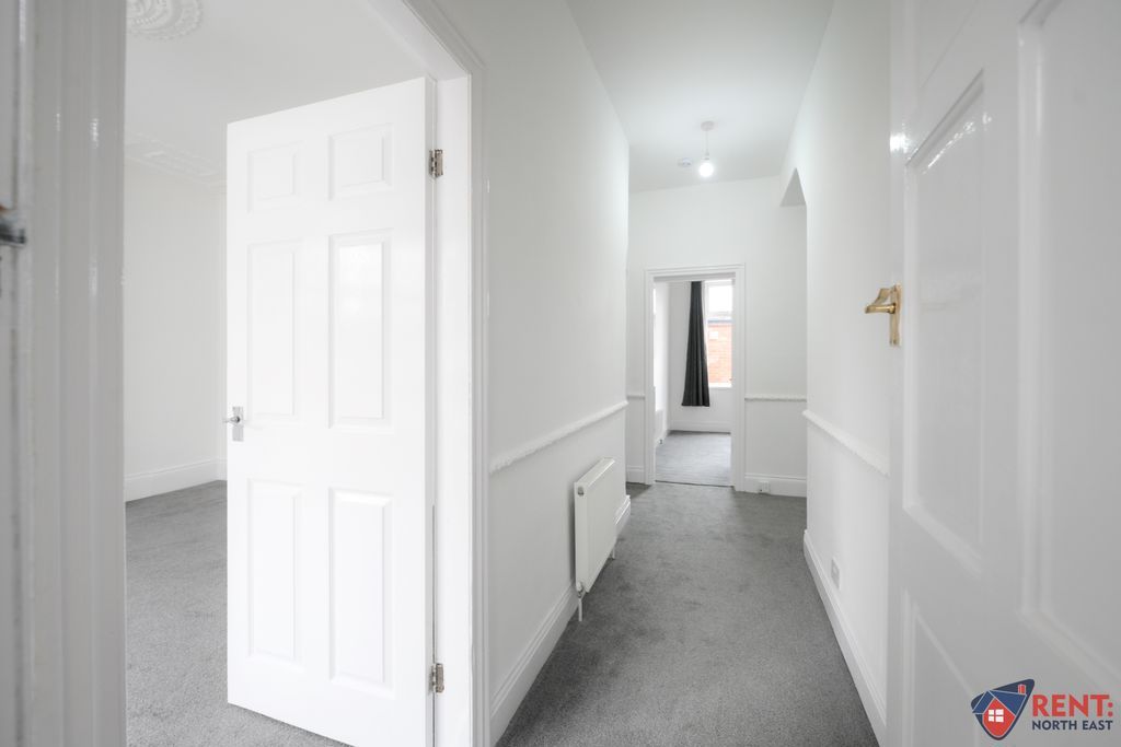 Property photo 2 of 11 Photo 10