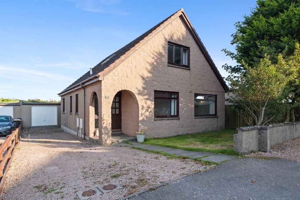 Property photo 1 of 24 01 - Front.Jpg