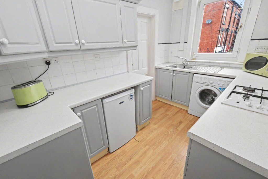 Property photo 3 of 15 Picture No. 09