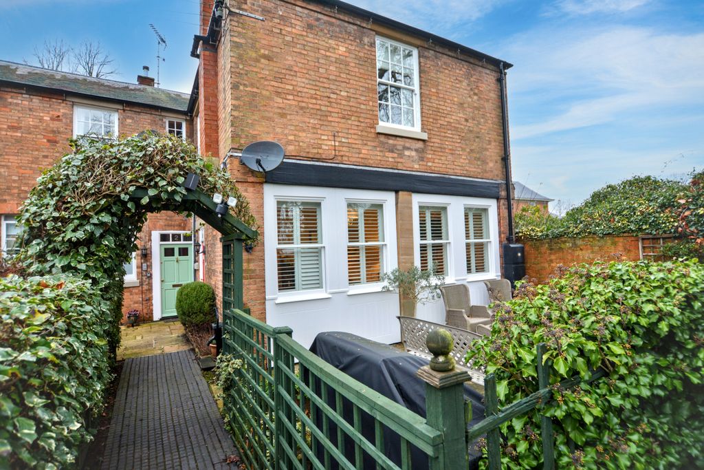 Property photo 1 of 24 Front