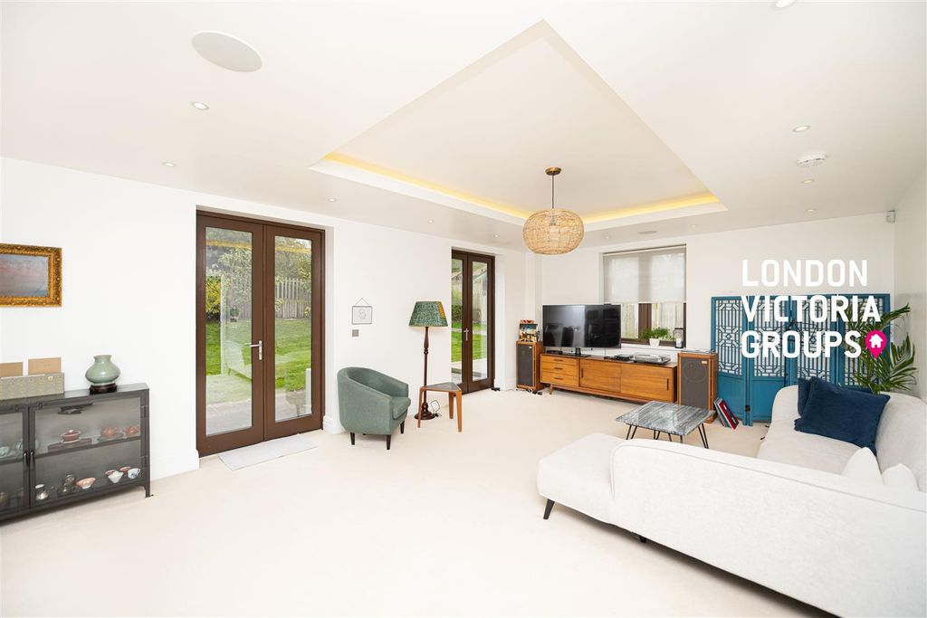 Property photo 2 of 52 1-8214.Jpg