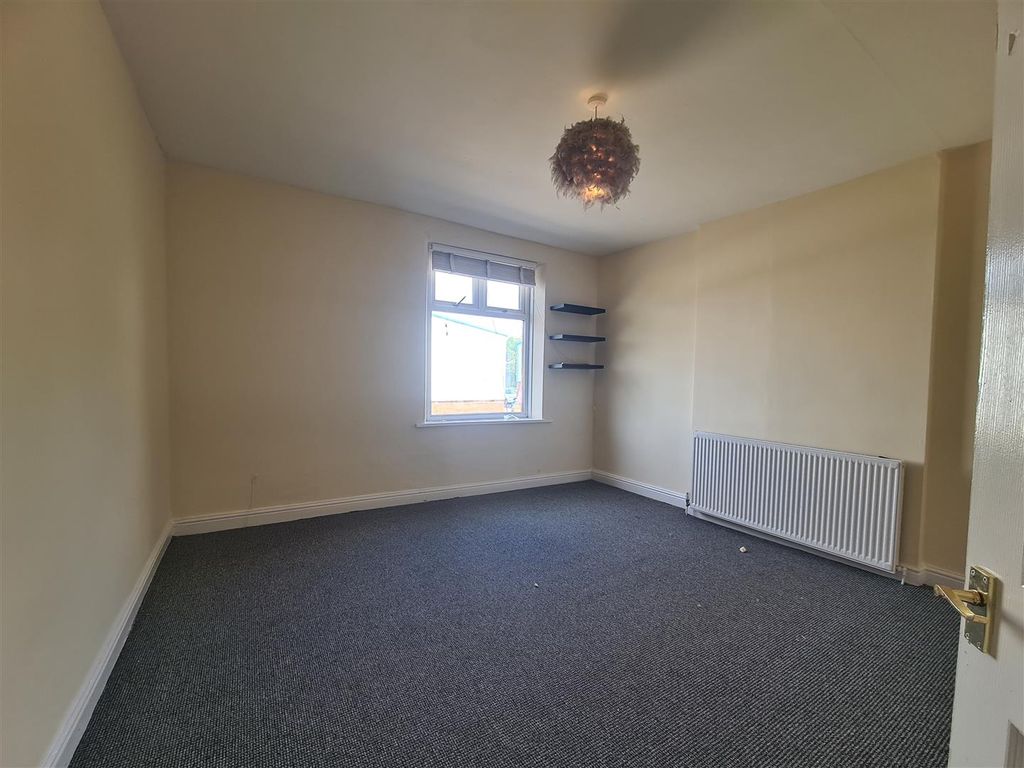 Property photo 3 of 6 1000041426.Jpg