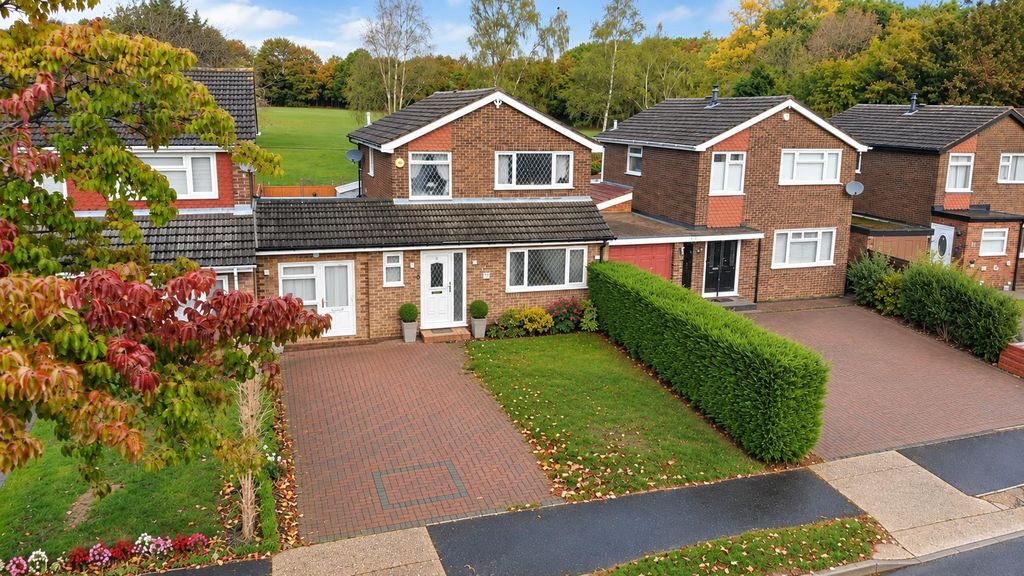 Property photo 1 of 15 F