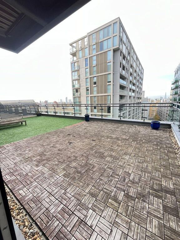 Property photo 2 of 7 Photo 2