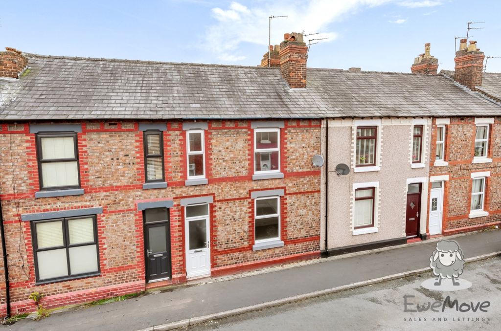 Property photo 1 of 10 Bostock Street
