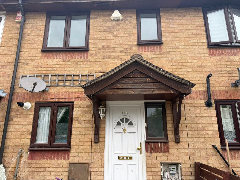 Property photo 1 of 4