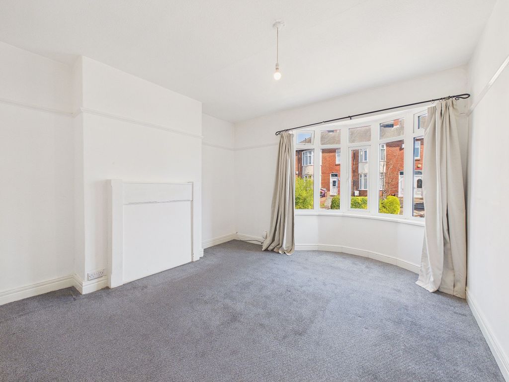 Property photo 2 of 11 Bedroom One