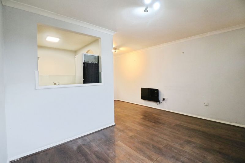 Property photo 3 of 14 Photo 18