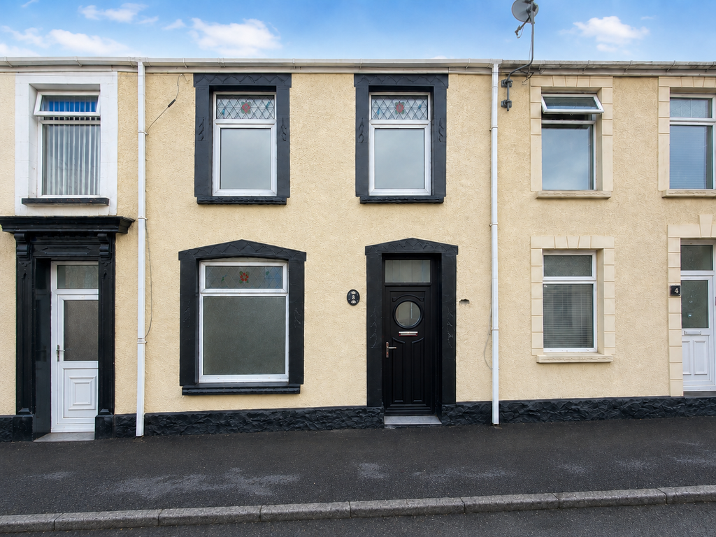 Property photo 1 of 27