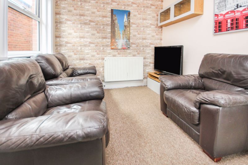 Property photo 2 of 14 Photo 12